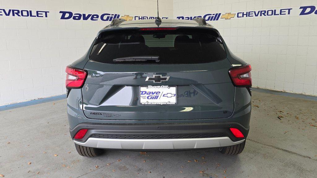new 2025 Chevrolet Trax car, priced at $25,610
