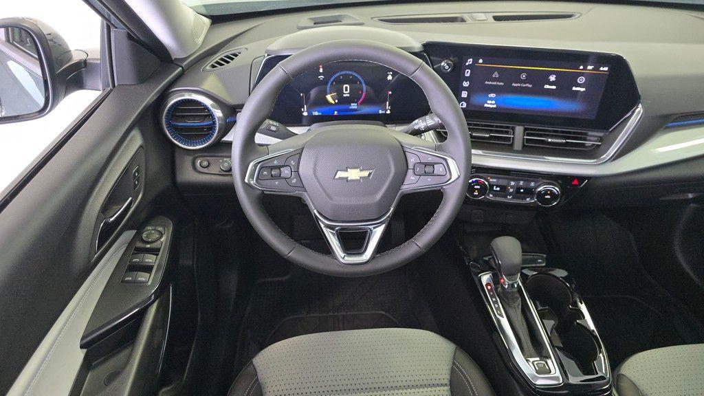 new 2025 Chevrolet Trax car, priced at $25,610