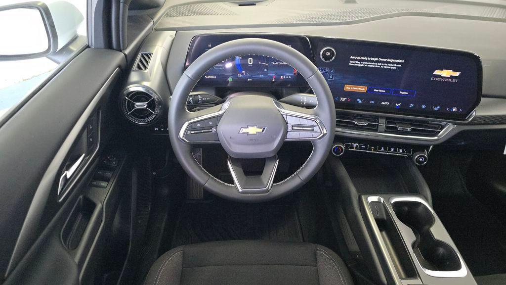 new 2026 Chevrolet Equinox EV car, priced at $33,159