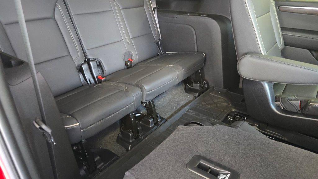 new 2025 Chevrolet Suburban car, priced at $81,480