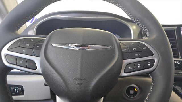 used 2022 Chrysler Pacifica Hybrid car, priced at $29,525