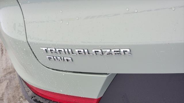 new 2025 Chevrolet TrailBlazer car, priced at $27,480