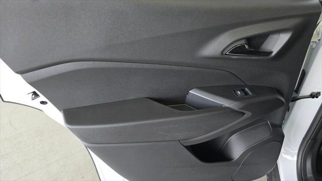 new 2025 Chevrolet Trax car, priced at $28,260