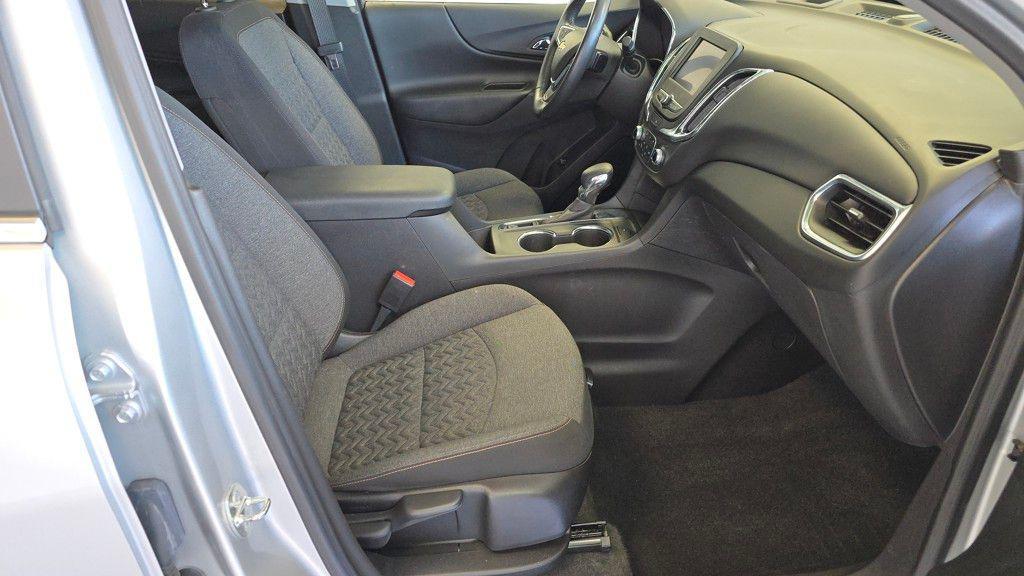used 2022 Chevrolet Equinox car, priced at $21,625