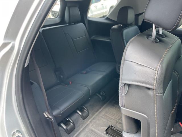 used 2021 Chevrolet Traverse car, priced at $31,525