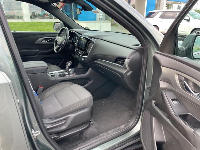 used 2023 Chevrolet Traverse car, priced at $30,780
