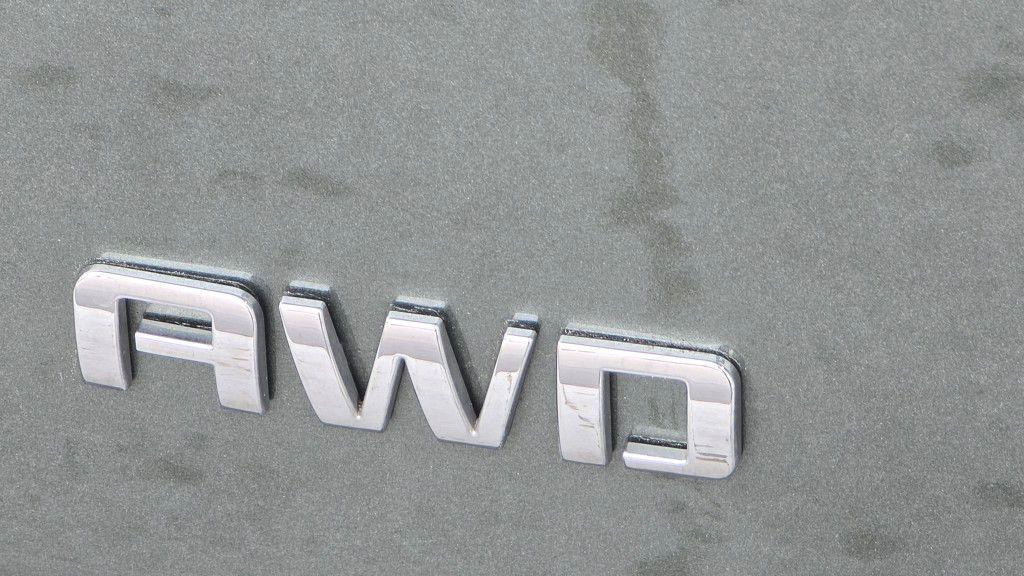 used 2023 Chevrolet Traverse car, priced at $29,995