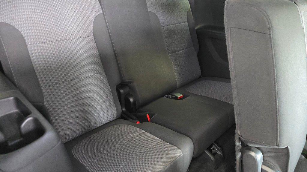 used 2023 Chevrolet Traverse car, priced at $29,995