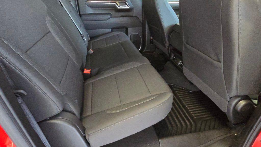 new 2025 Chevrolet Silverado 1500 car, priced at $52,595