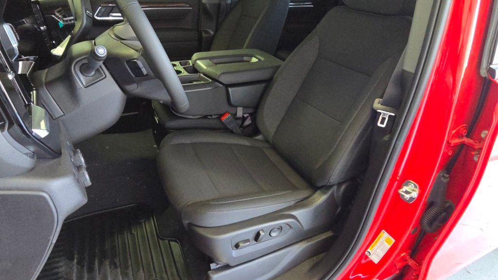 new 2025 Chevrolet Silverado 1500 car, priced at $52,595