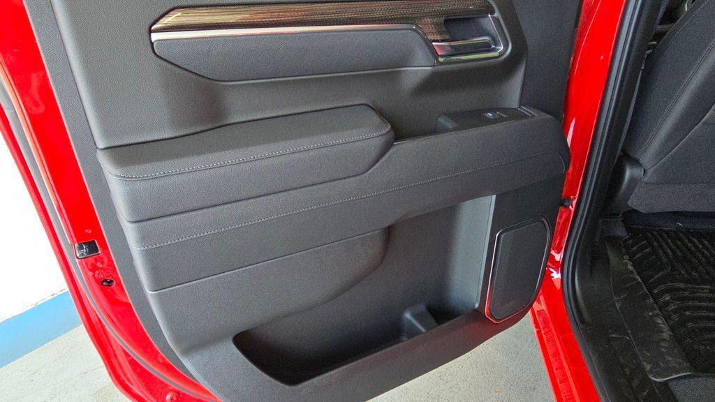 new 2025 Chevrolet Silverado 1500 car, priced at $52,595