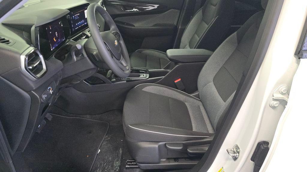 new 2026 Chevrolet TrailBlazer car, priced at $26,365