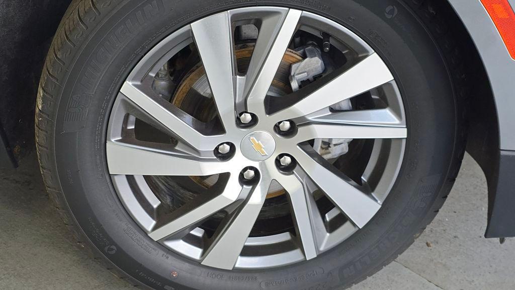 used 2024 Chevrolet Equinox car, priced at $22,325