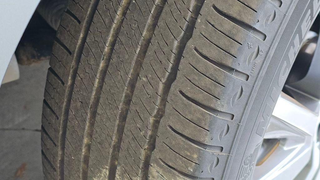 used 2024 Chevrolet Equinox car, priced at $22,325