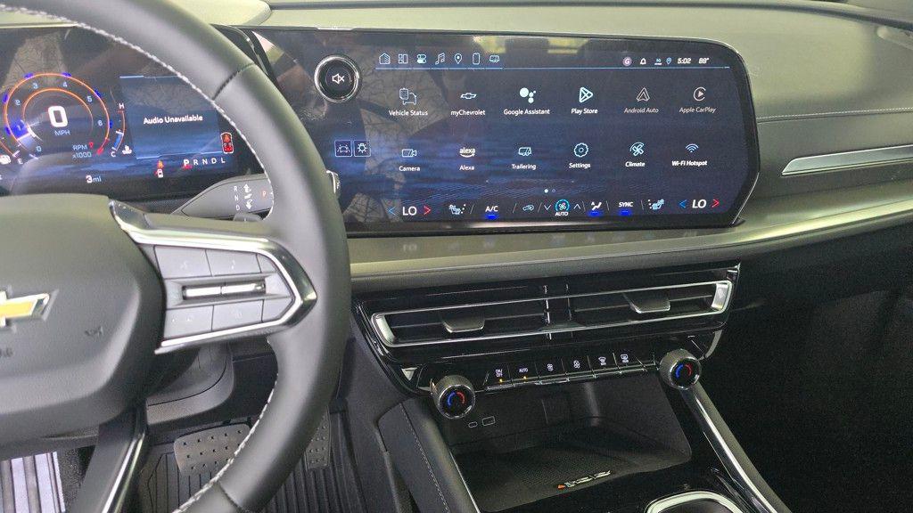 new 2025 Chevrolet Traverse car, priced at $41,565