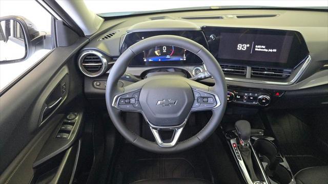 new 2025 Chevrolet Trax car, priced at $26,955