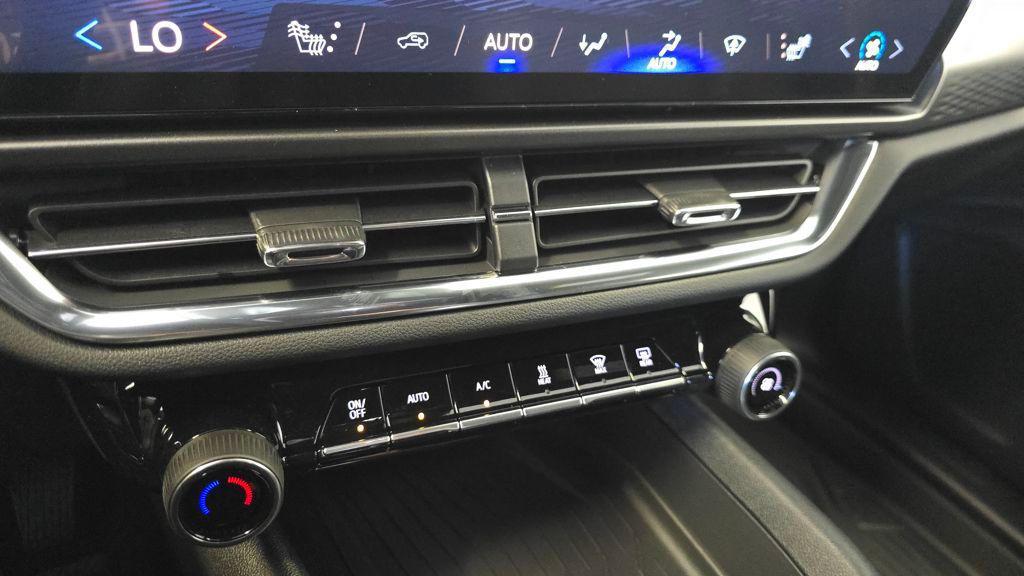 new 2026 Chevrolet Equinox EV car, priced at $33,784