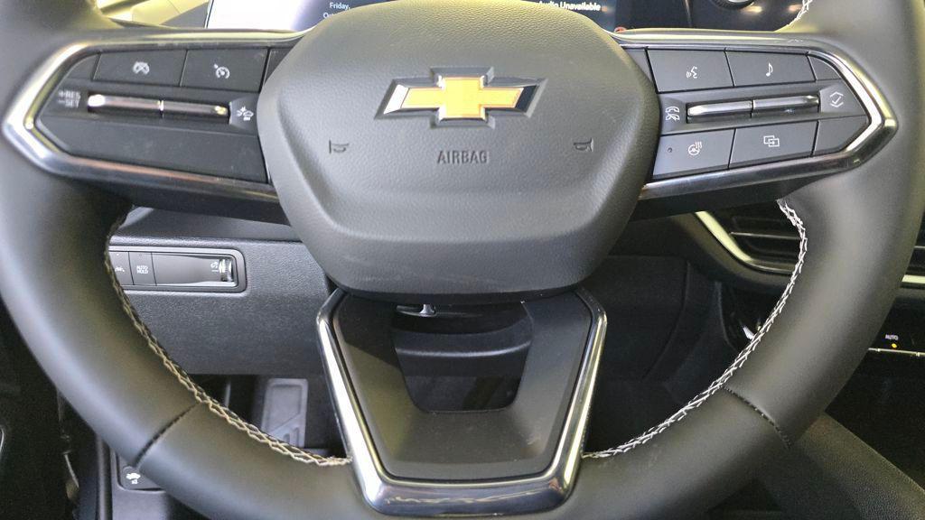 new 2026 Chevrolet Equinox EV car, priced at $33,784