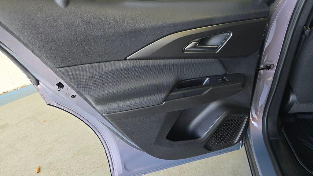 new 2026 Chevrolet Equinox EV car, priced at $33,784