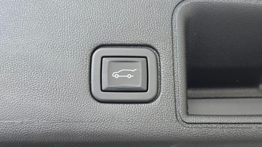 used 2022 GMC Terrain car, priced at $23,995