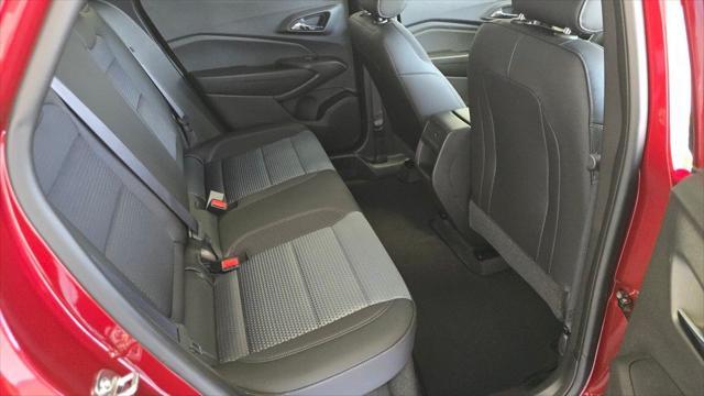 new 2025 Chevrolet Trax car, priced at $24,095