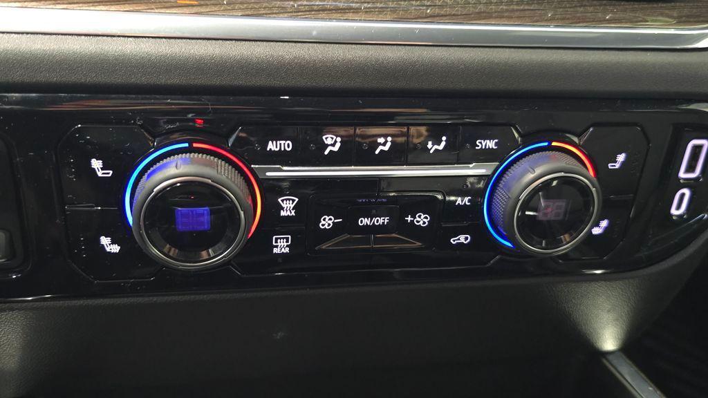 used 2022 Chevrolet Silverado 1500 car, priced at $44,876