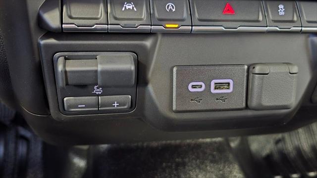 new 2025 Chevrolet Silverado 1500 car, priced at $41,187