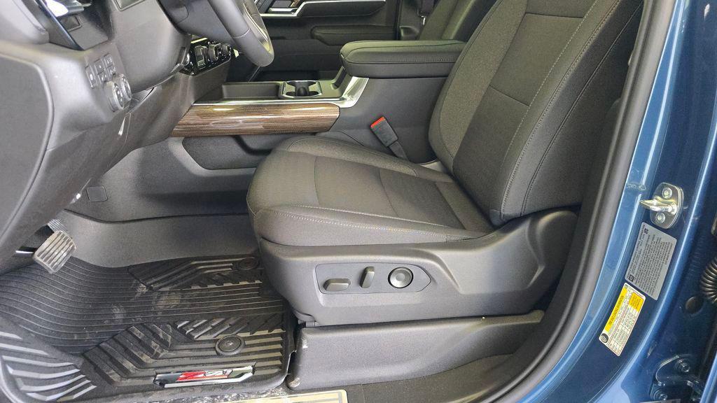 new 2026 Chevrolet Silverado 2500 car, priced at $65,239