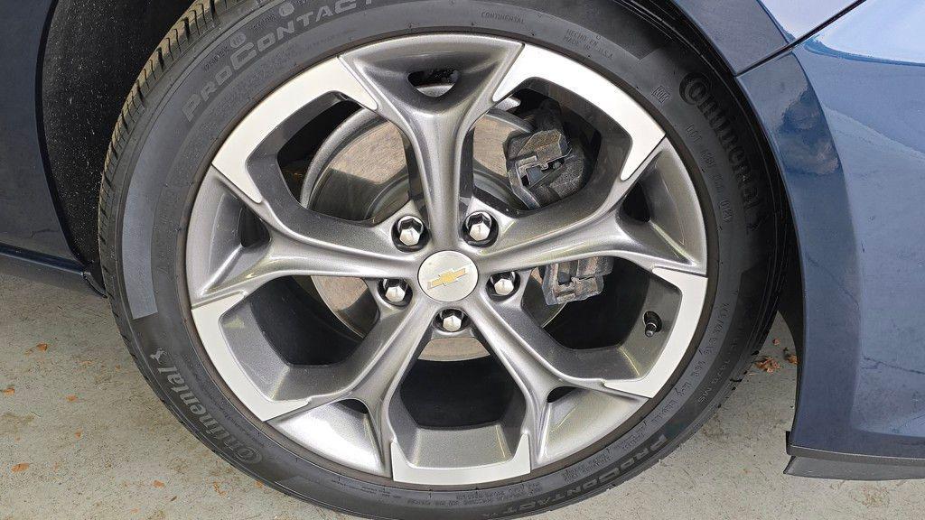 used 2021 Chevrolet Malibu car, priced at $19,745
