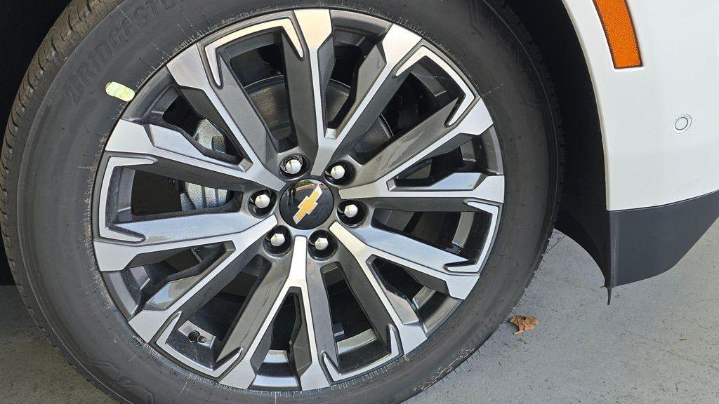 new 2025 Chevrolet Suburban car, priced at $94,820