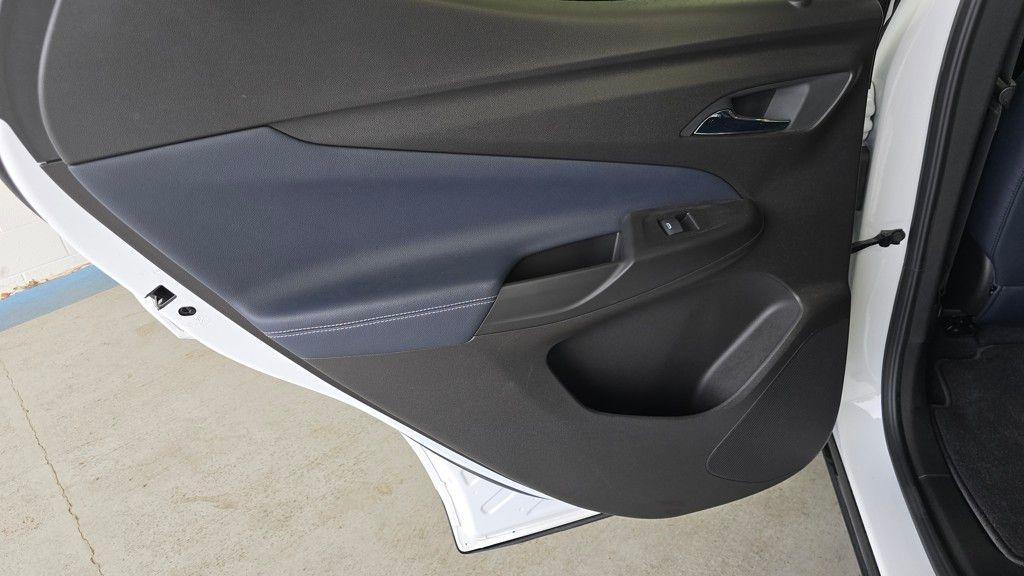 used 2022 Chevrolet Bolt EUV car, priced at $21,895