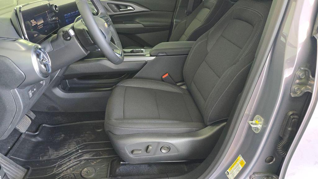 new 2026 Chevrolet Equinox EV car, priced at $34,549