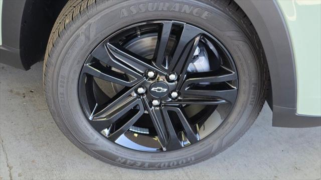 new 2025 Chevrolet Trax car, priced at $26,955