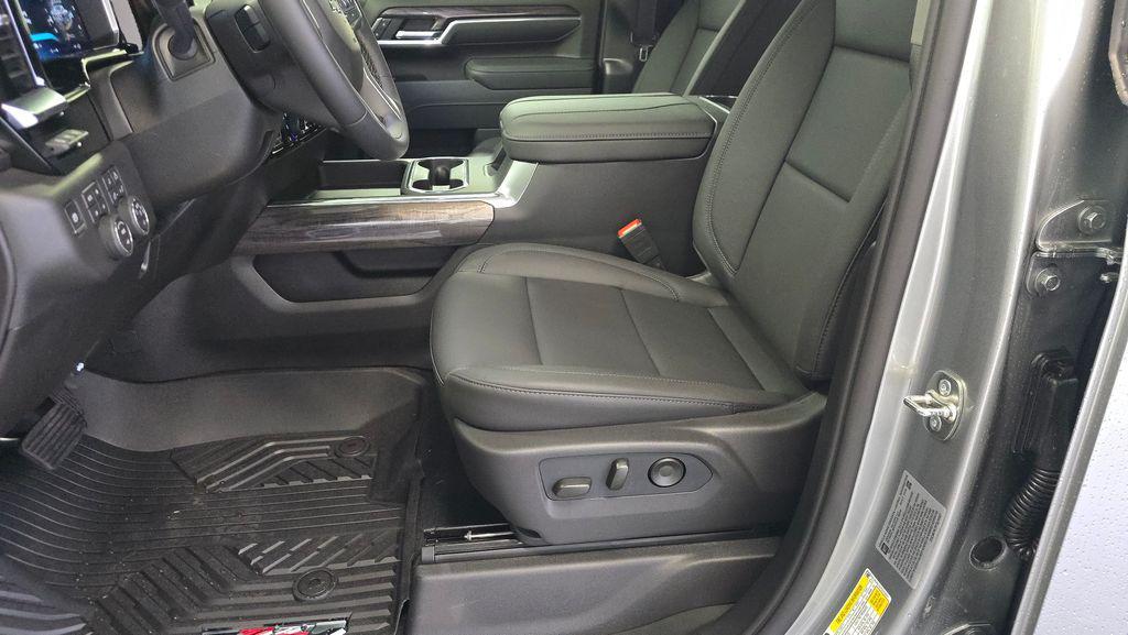 new 2026 Chevrolet Silverado 2500 car, priced at $73,147