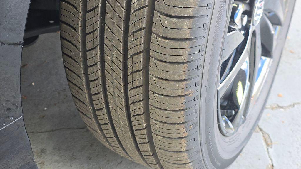 used 2024 Buick Encore GX car, priced at $21,137