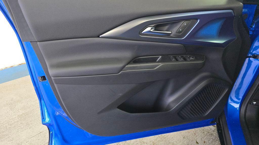 new 2026 Chevrolet Equinox EV car, priced at $40,865