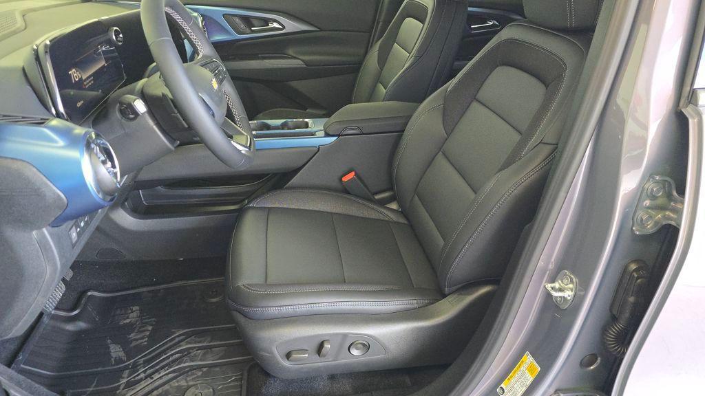 new 2026 Chevrolet Equinox EV car, priced at $42,360