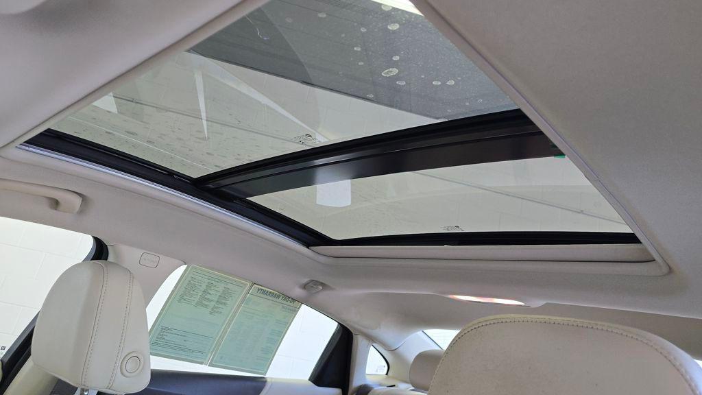used 2022 Chevrolet Malibu car, priced at $23,895