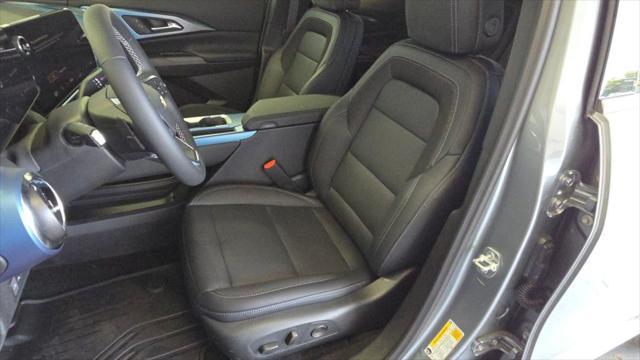 new 2025 Chevrolet Equinox EV car, priced at $41,575