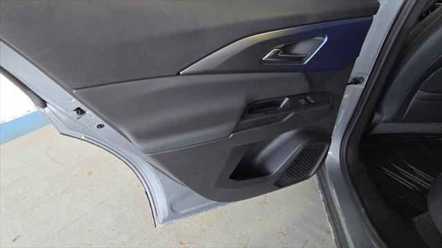 new 2025 Chevrolet Equinox EV car, priced at $41,575