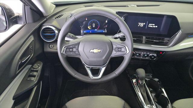 new 2025 Chevrolet Trax car, priced at $24,930