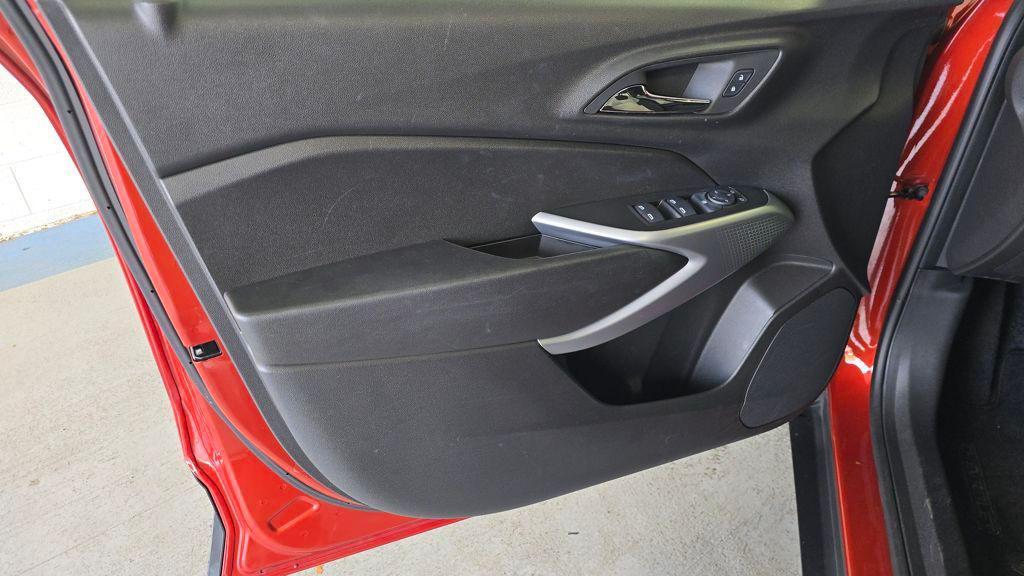 used 2024 Chevrolet Trax car, priced at $22,275