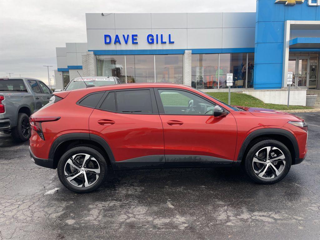 used 2024 Chevrolet Trax car, priced at $22,425