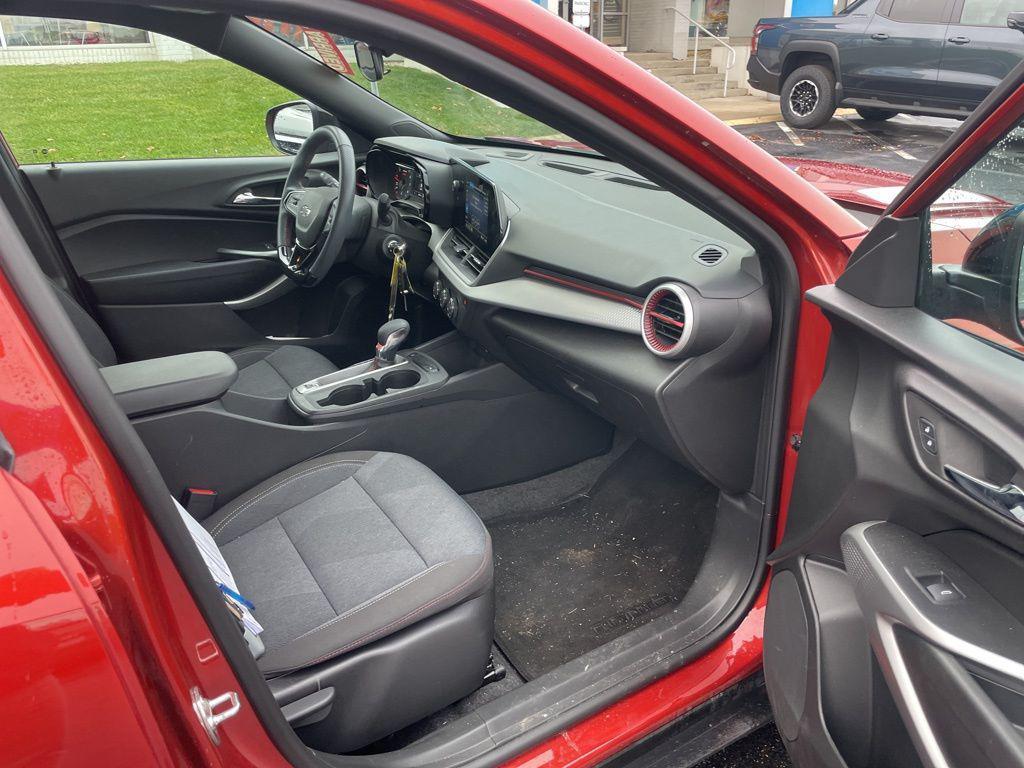 used 2024 Chevrolet Trax car, priced at $22,425