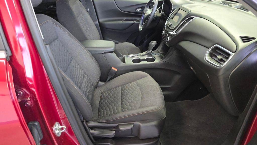 used 2021 Chevrolet Equinox car, priced at $23,995