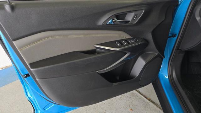 new 2025 Chevrolet Trax car, priced at $28,245