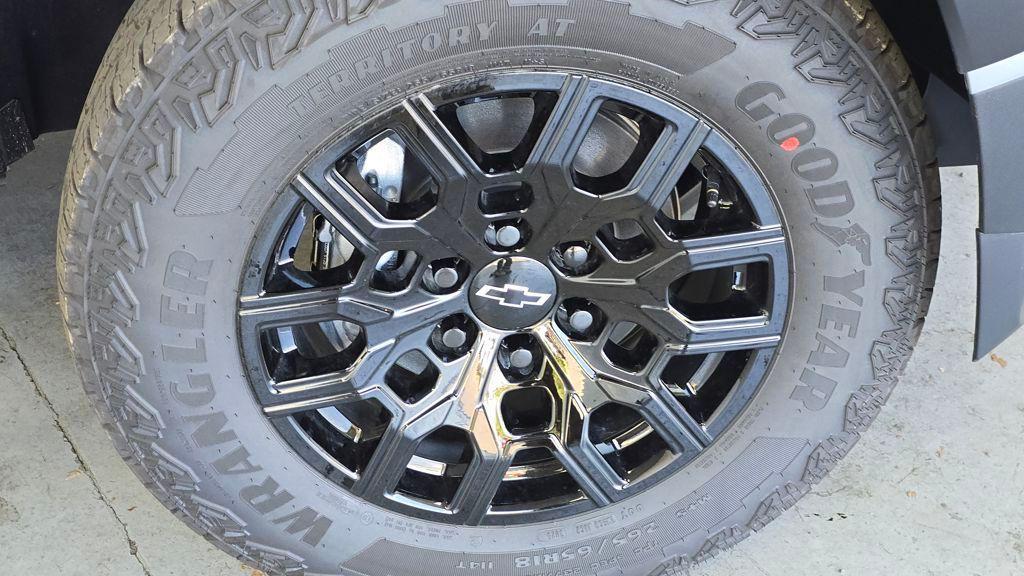 new 2026 Chevrolet Colorado car, priced at $45,937