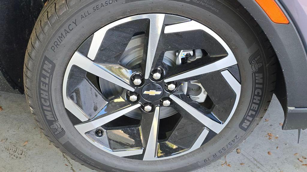 new 2026 Chevrolet Equinox EV car, priced at $39,142