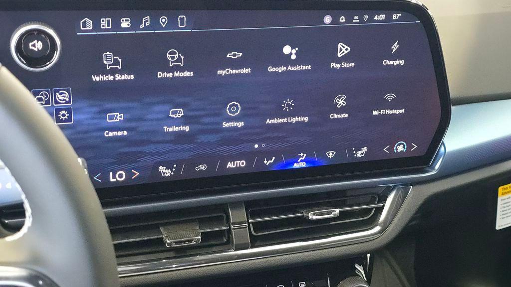 new 2026 Chevrolet Equinox EV car, priced at $39,142