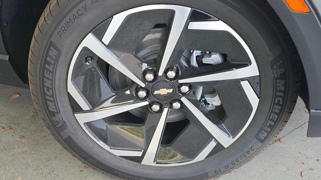 new 2026 Chevrolet Equinox EV car, priced at $33,159